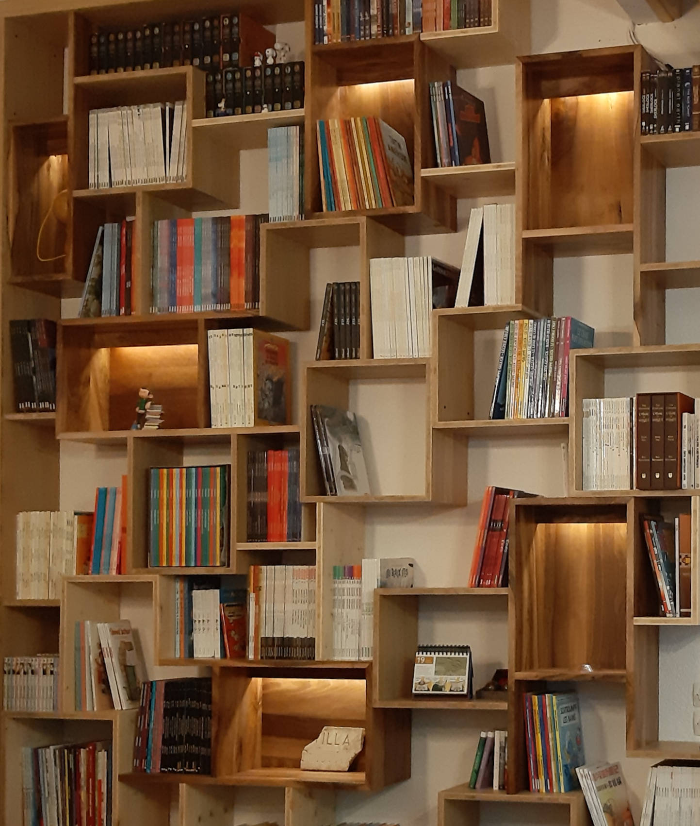 بلاغ ترشحات لخطة مدير مكتبة تعليم عالي بالمعهد